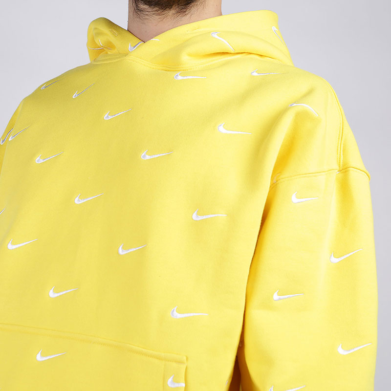 мужская желтая толстовка Nike Swoosh Logo Hoodie CJ8907-703 - цена, описание, фото 2